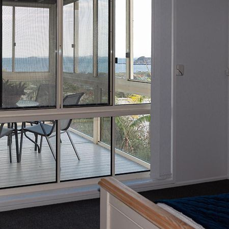 Bella Vista - Spectacular Ocean Views & Continental Breakfast Apartment เยพพูน ภายนอก รูปภาพ